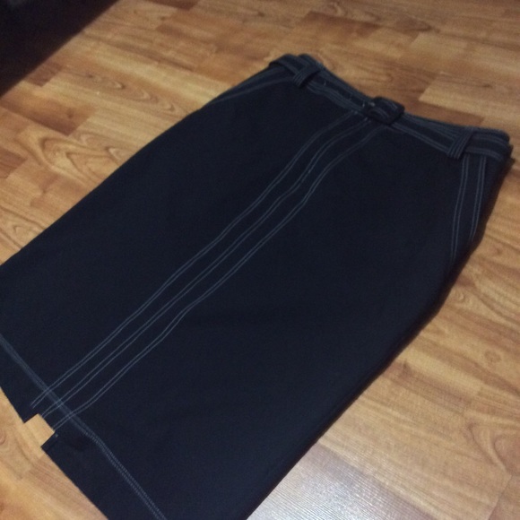 Black Skirt - Picture 1 of 4